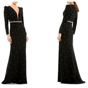 Mac Duggal NWT Size 8 Black Maxi 67874 Jeweled Plunge V Neck Long Sleeve Gown